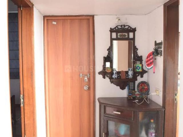 3 BHK Apartment in Mayur Vihar Phase 1 for resale New Delhi. The reference number is 19785634