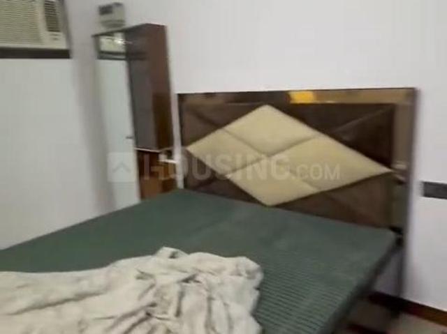 3 BHK Apartment in Mayur Vihar Phase 1 for resale New Delhi. The reference number is 20510935