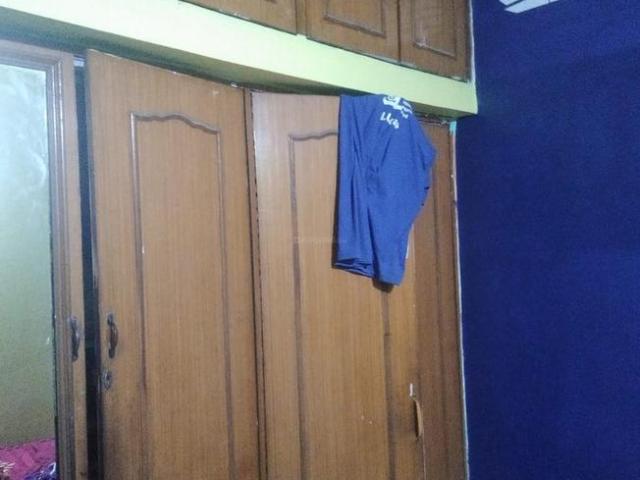 3 BHK Apartment in Madangir for resale New Delhi. The reference number is 7982404