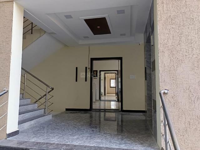 3 BHK Apartment in Madeenaguda for resale Hyderabad. The reference number is 19818715