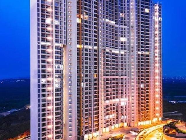 3 BHK Apartment in Madh for resale Mumbai. The reference number is 15208652