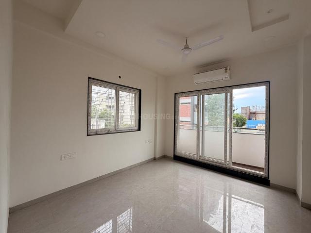3 BHK Apartment in Madhav Nagar for rent Nagpur. The reference number is 20690300
