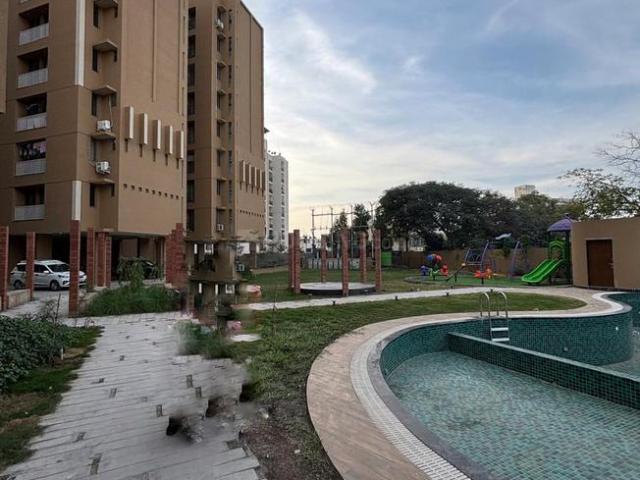 3 BHK Apartment in Madhapar for rent Rajkot. The reference number is 16701858