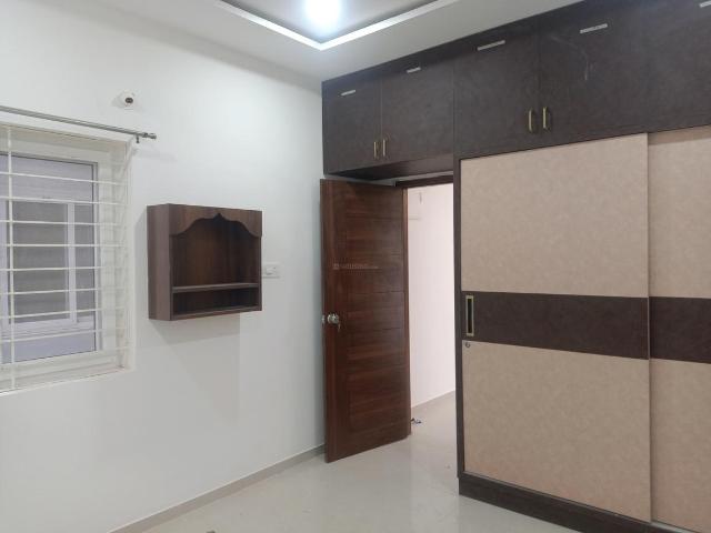 3 BHK Apartment in Madhapur for rent Hyderabad. The reference number is 17267555