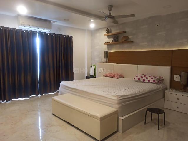 3 BHK Apartment in Madhapur for rent Hyderabad. The reference number is 12664226