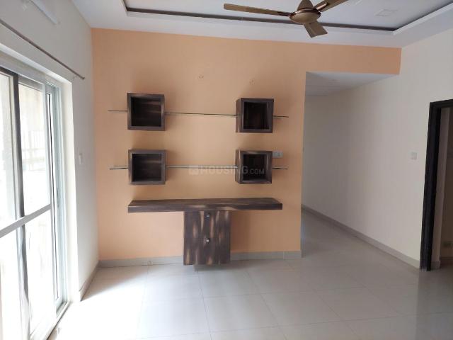 3 BHK Apartment in Madhapur for resale Hyderabad. The reference number is 18247512