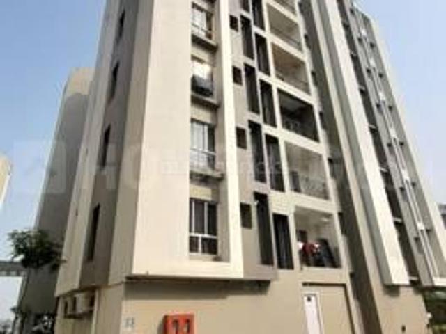 3 BHK Apartment in Madhyamgram for resale Kolkata. The reference number is 20942149