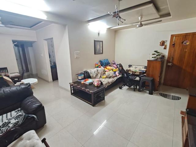 3 BHK Apartment in Magarpatta City for rent Pune. The reference number is 19640851