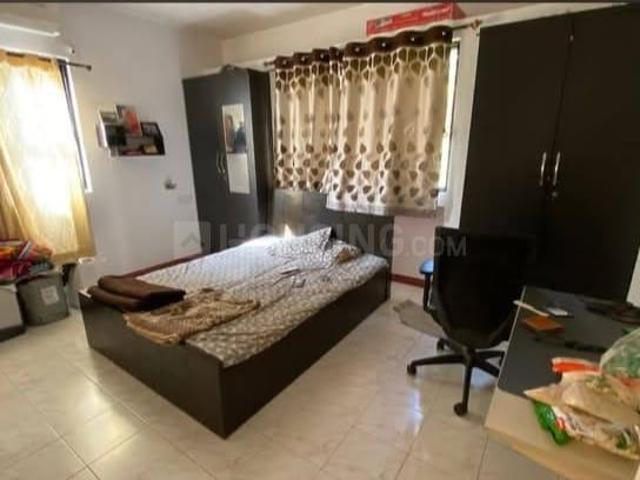 3 BHK Apartment in Magarpatta City for rent Pune. The reference number is 20917276