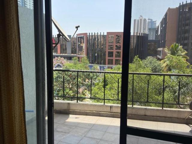 3 BHK Apartment in Magarpatta City for rent Pune. The reference number is 20376219