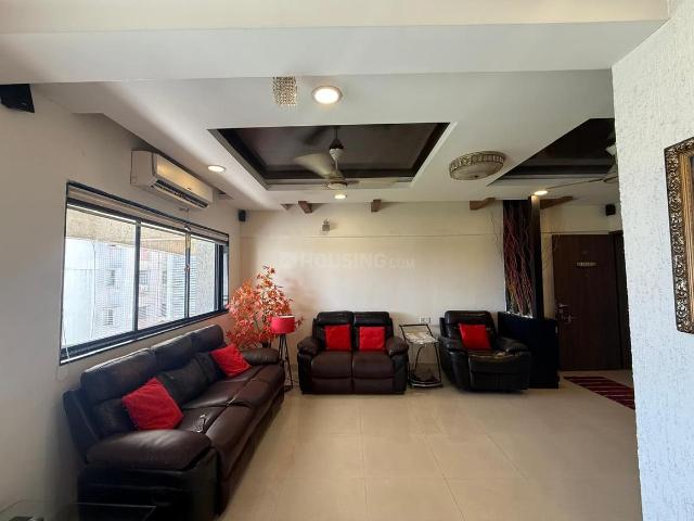 3 BHK Apartment in Magarpatta City for resale Pune. The reference number is 20202012