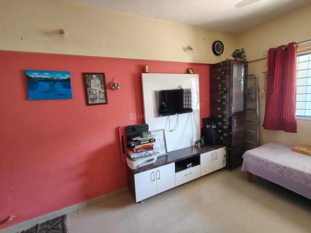 3 BHK Apartment in Magarpatta City for resale Pune. The reference number is 20470384