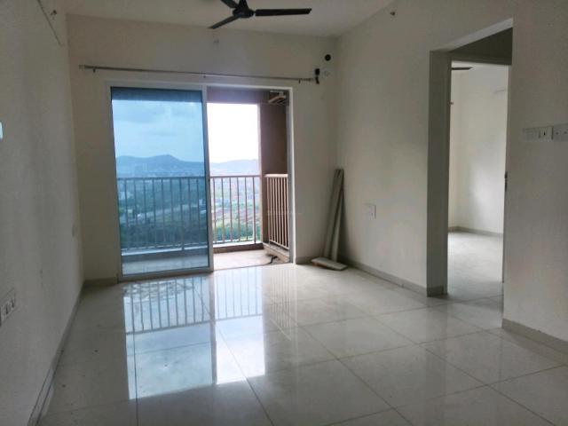 3 BHK Apartment in Mahalunge for rent Pune. The reference number is 20560750