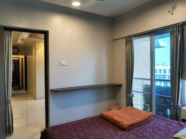 3 BHK Apartment in Mahalakshmi for rent Mumbai. The reference number is 18163672