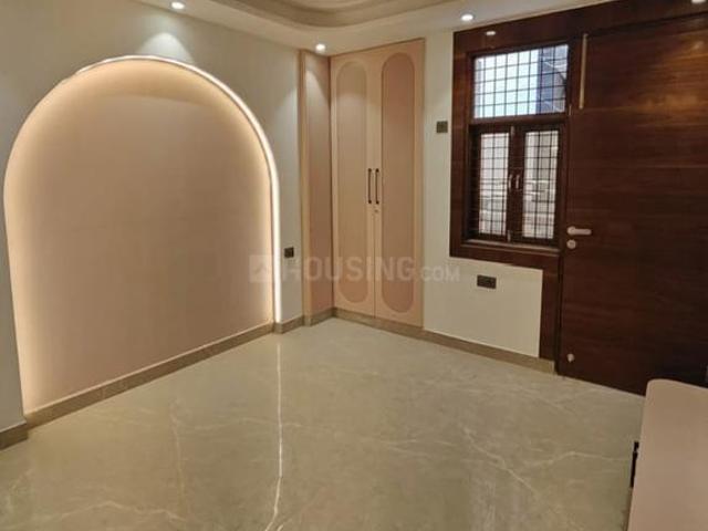 3 BHK Apartment in Mahavir Enclave for rent New Delhi. The reference number is 20308510