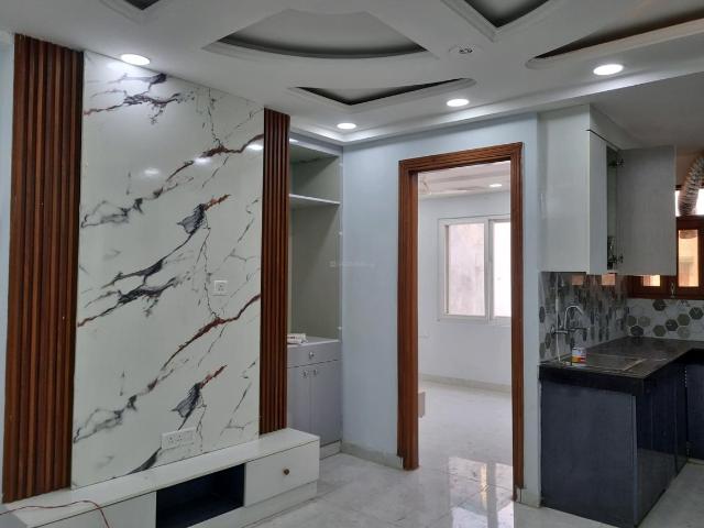 3 BHK Apartment in Mahavir Enclave for resale New Delhi. The reference number is 20634657