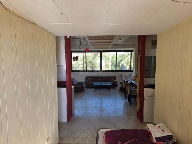 3 BHK Apartment in Mahim for rent Mumbai. The reference number is 20216198