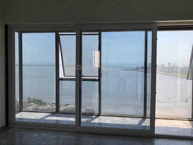 3 BHK Apartment in Mahim for rent Mumbai. The reference number is 20704871