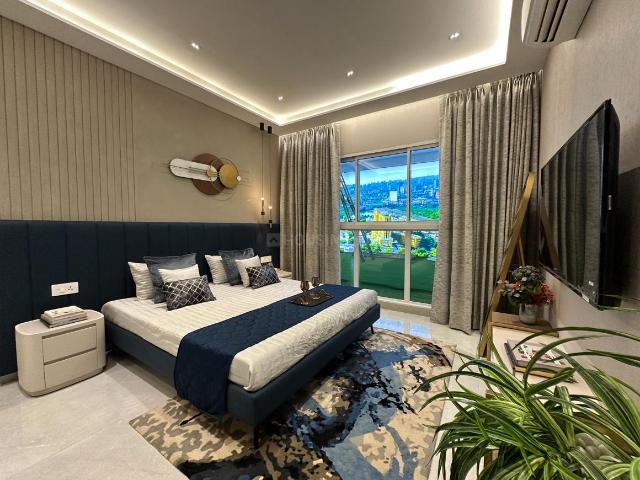 3 BHK Apartment in Mahim for resale Mumbai. The reference number is 18007099