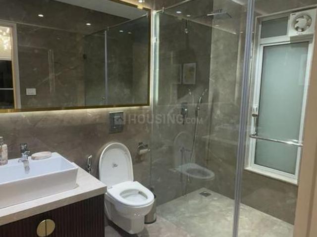 3 BHK Apartment in Mahim for resale Mumbai. The reference number is 18538236