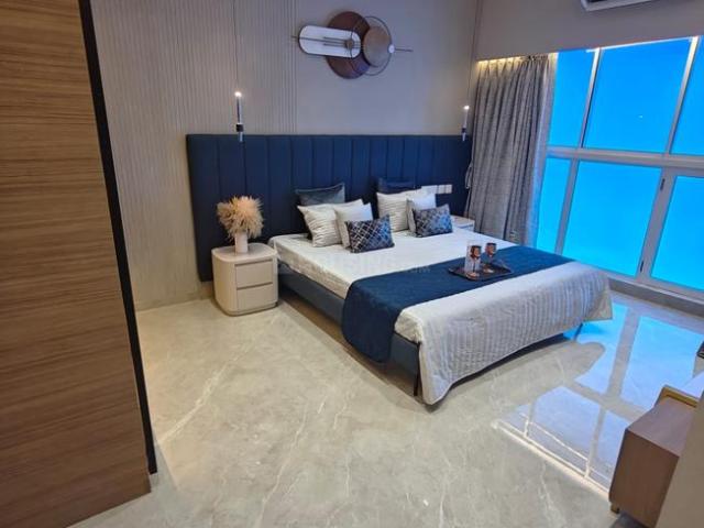 3 BHK Apartment in Mahim for resale Mumbai. The reference number is 19780081