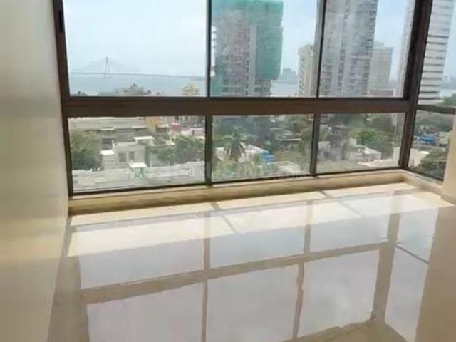 3 BHK Apartment in Mahim for resale Mumbai. The reference number is 20797630
