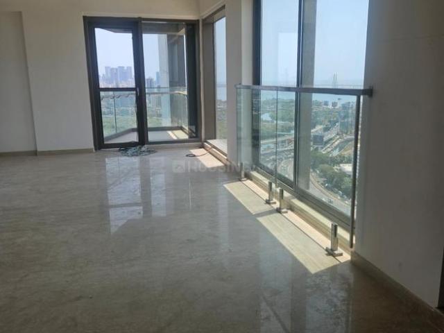 3 BHK Apartment in Mahim for resale Mumbai. The reference number is 20835990
