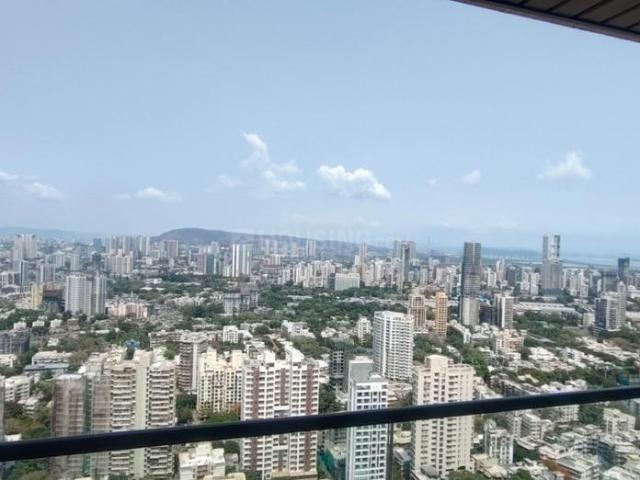 3 BHK Apartment in Mahim for resale Mumbai. The reference number is 20301885