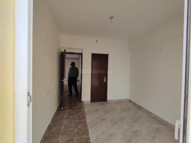 3 BHK Apartment in Mahurali for resale Ghaziabad. The reference number is 11589069
