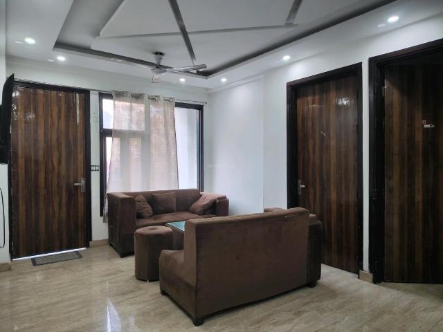 3 BHK Apartment in Maidan Garhi for rent New Delhi. The reference number is 19301740