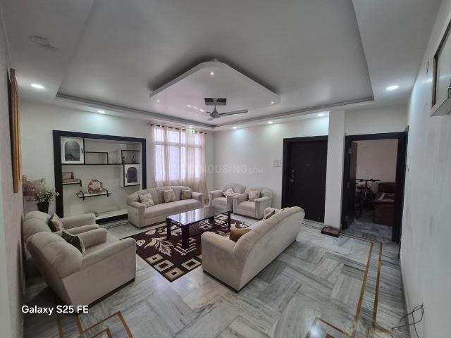 3 BHK Apartment in Main Road for rent Ranchi. The reference number is 20266562