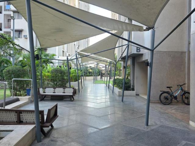 3 BHK Apartment in Makarba for rent Ahmedabad. The reference number is 19686106