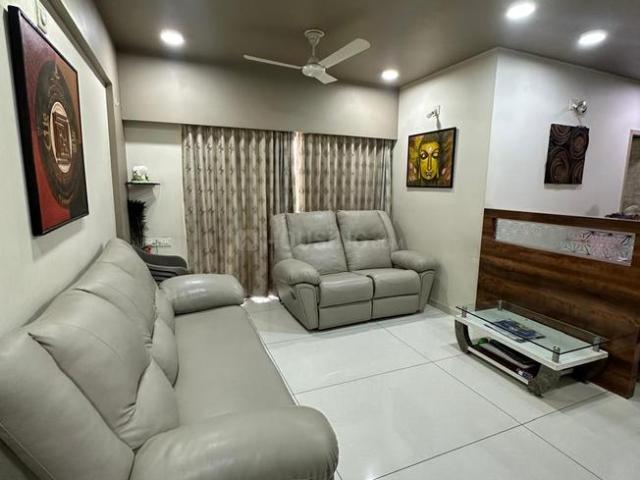 3 BHK Apartment in Makarba for rent Ahmedabad. The reference number is 19367674