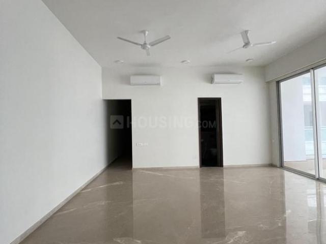 3 BHK Apartment in Malad East for rent Mumbai. The reference number is 17505298