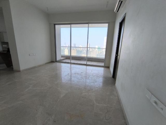 3 BHK Apartment in Malad East for rent Mumbai. The reference number is 19800468