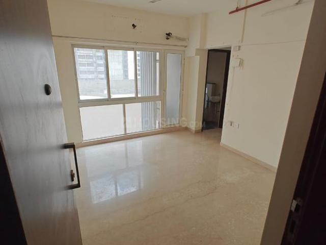 3 BHK Apartment in Malad East for rent Mumbai. The reference number is 19313514