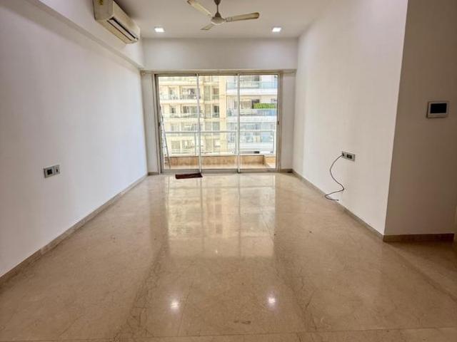 3 BHK Apartment in Malad East for rent Mumbai. The reference number is 20457630