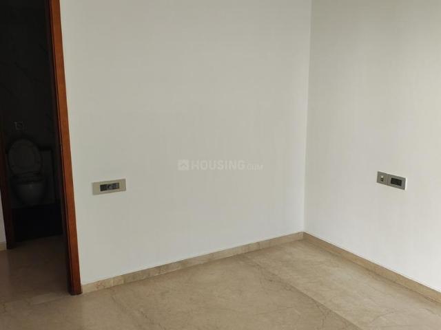 3 BHK Apartment in Malad East for rent Mumbai. The reference number is 20253304