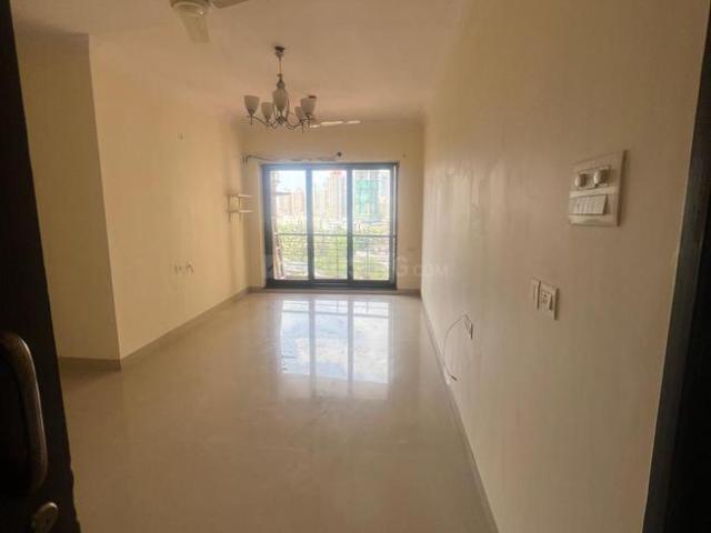 3 BHK Apartment in Malad East for rent Mumbai. The reference number is 20302439