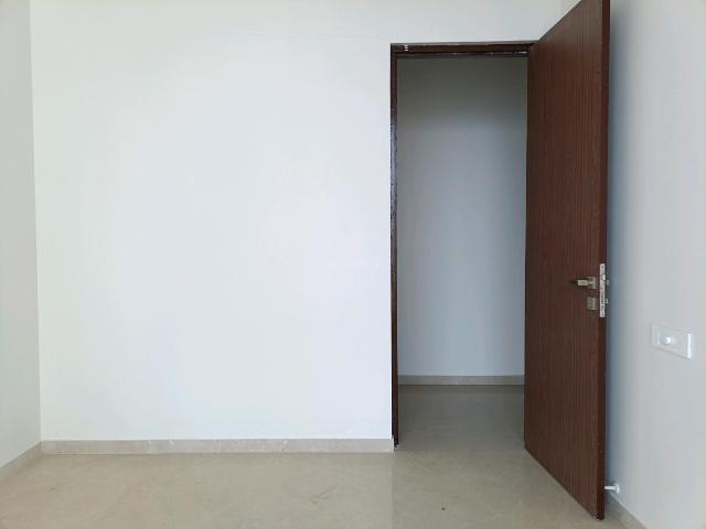 3 BHK Apartment in Malad East for resale Mumbai. The reference number is 20232087