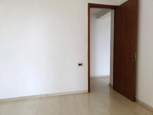 3 BHK Apartment in Malad East for resale Mumbai. The reference number is 20232175