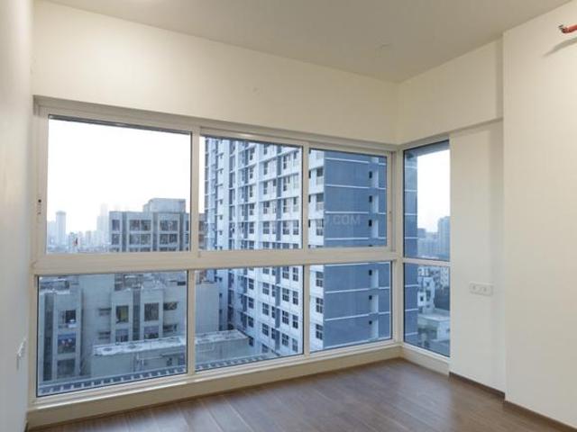 3 BHK Apartment in Malad East for resale Mumbai. The reference number is 20382055