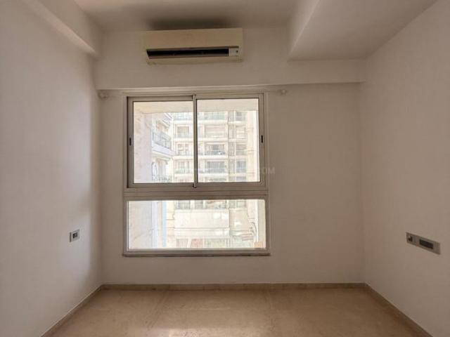 3 BHK Apartment in Malad East for resale Mumbai. The reference number is 20559680