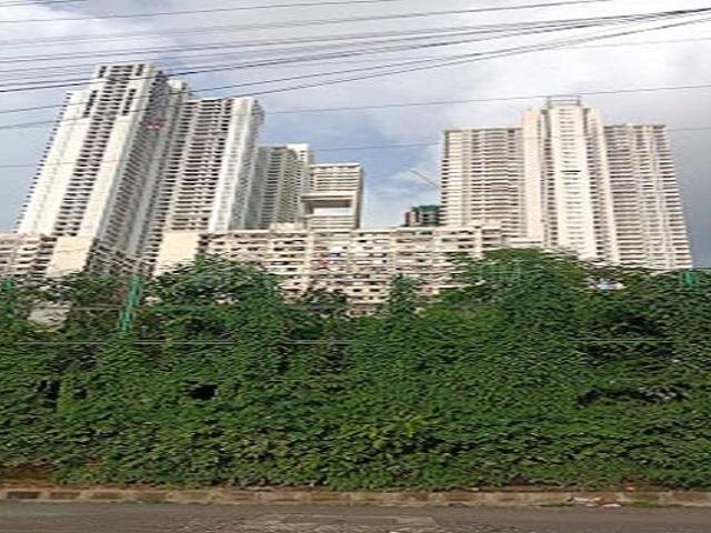 3 BHK Apartment in Malad East for resale Mumbai. The reference number is 20536612