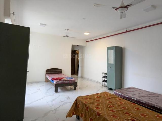 3 BHK Apartment in Malad West for rent Mumbai. The reference number is 18072148