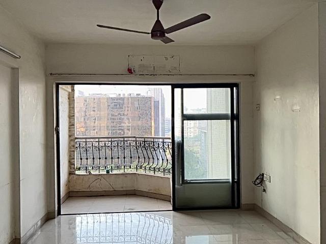 3 BHK Apartment in Malad West for rent Mumbai. The reference number is 19673153