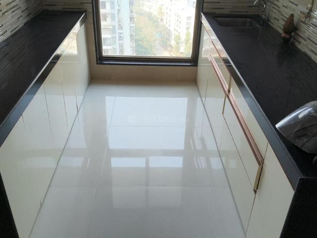 3 BHK Apartment in Malad West for rent Mumbai. The reference number is 19139583