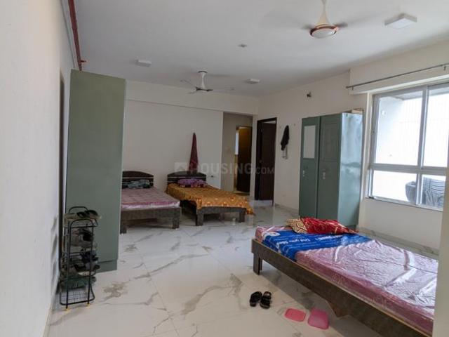 3 BHK Apartment in Malad West for rent Mumbai. The reference number is 19172379