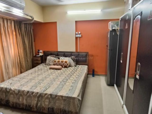 3 BHK Apartment in Malad West for rent Mumbai. The reference number is 19341090