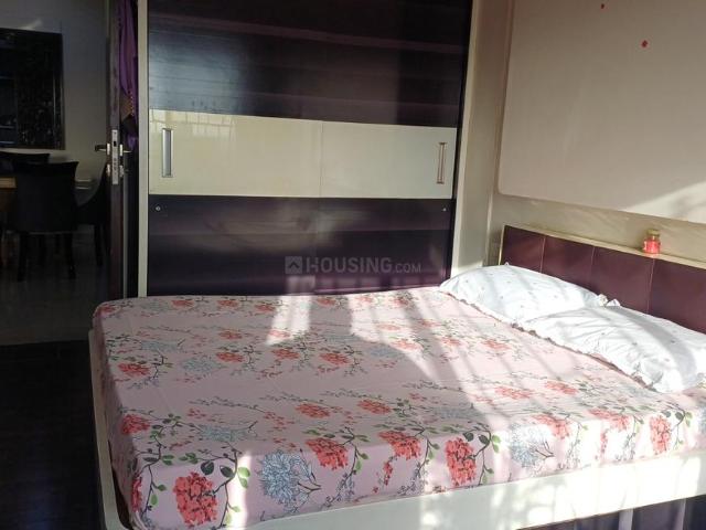 3 BHK Apartment in Malad West for rent Mumbai. The reference number is 20406121